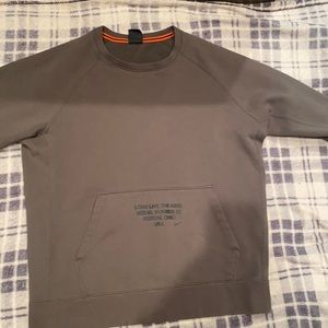 Nike lebron sweatshirt